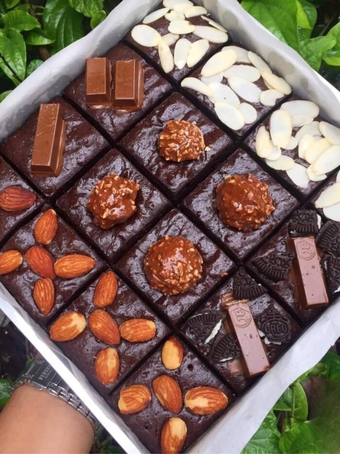 Brownie Cutters with Tray